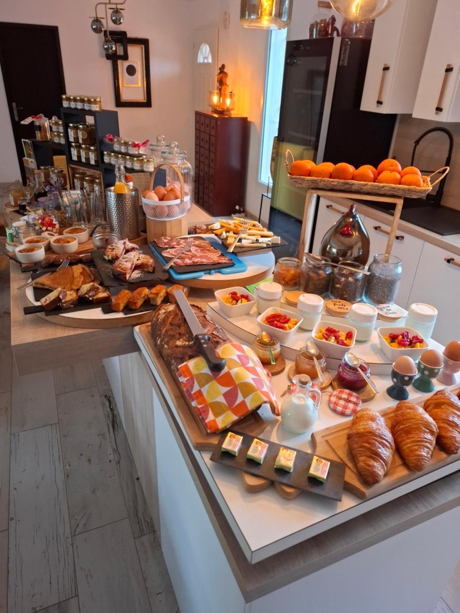 Le Mas Victoria - Chambres D'Hotes Avec Table D'Hotes-Parking Prive Ferme การ์กาซอน ภายนอก รูปภาพ